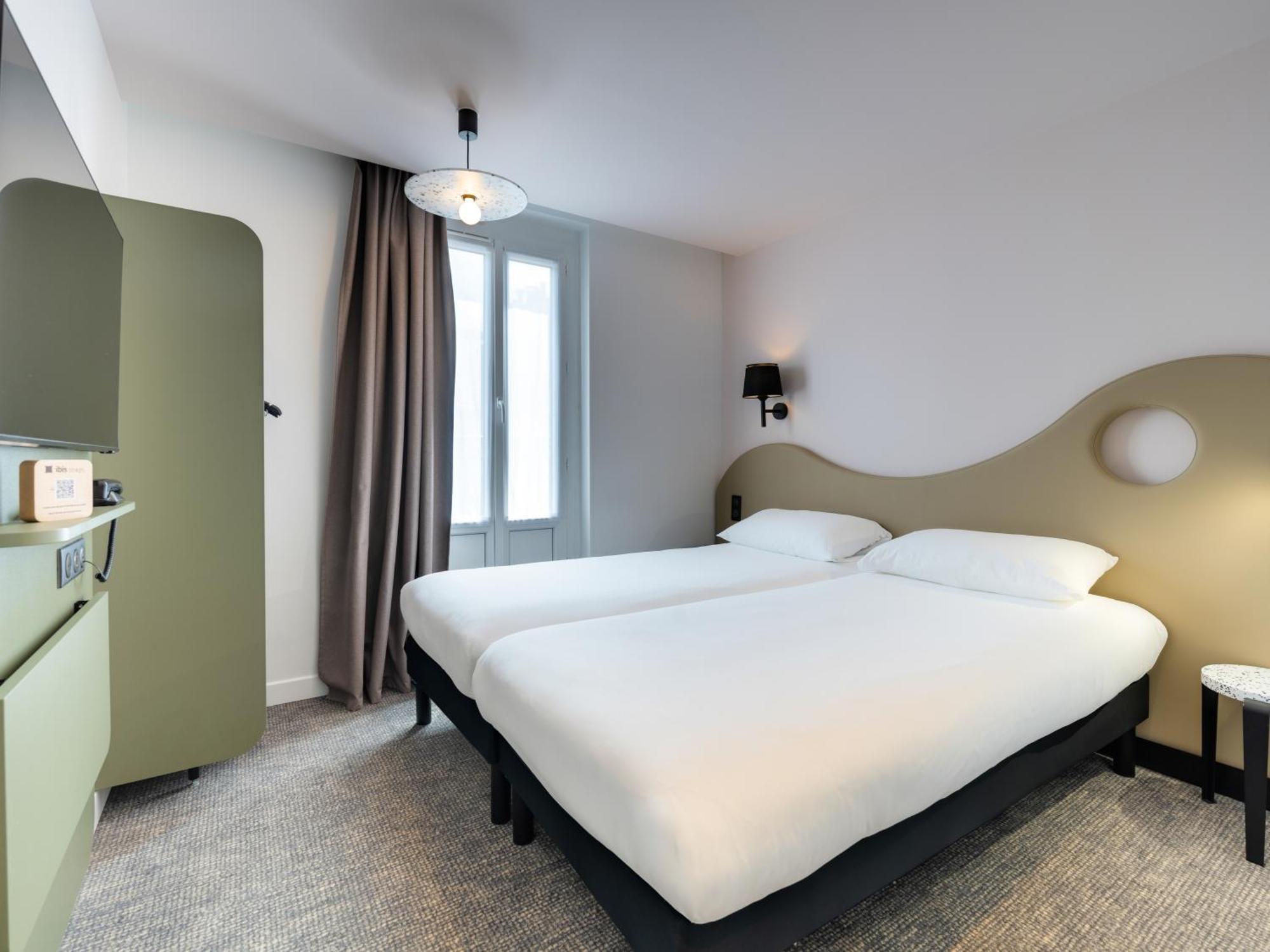 Ibis Styles Paris Cadet Lafayette Hotell Exteriör bild